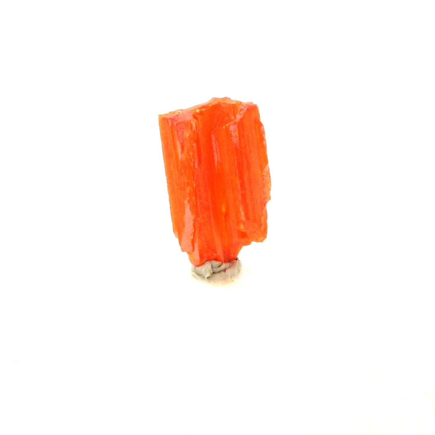Crocoite. 1.45 carats. Adelaide Mine, Tasmania, Australie