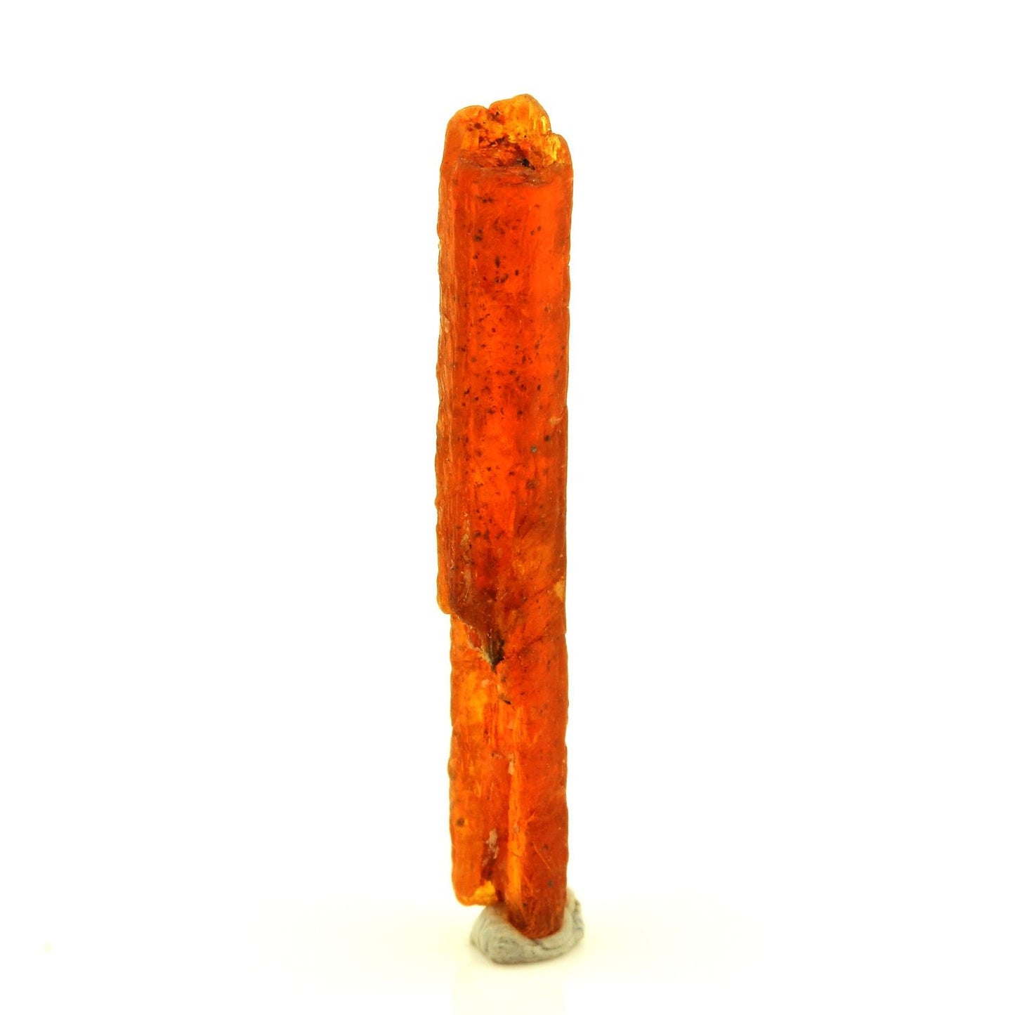 Cyanite orange. 4.61 carats. Sangulungulu Hill, Loliondo, Tanzanie