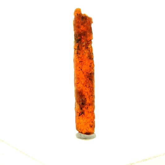 Cyanite orange. 3.64 carats. Sangulungulu Hill, Loliondo, Tanzanie