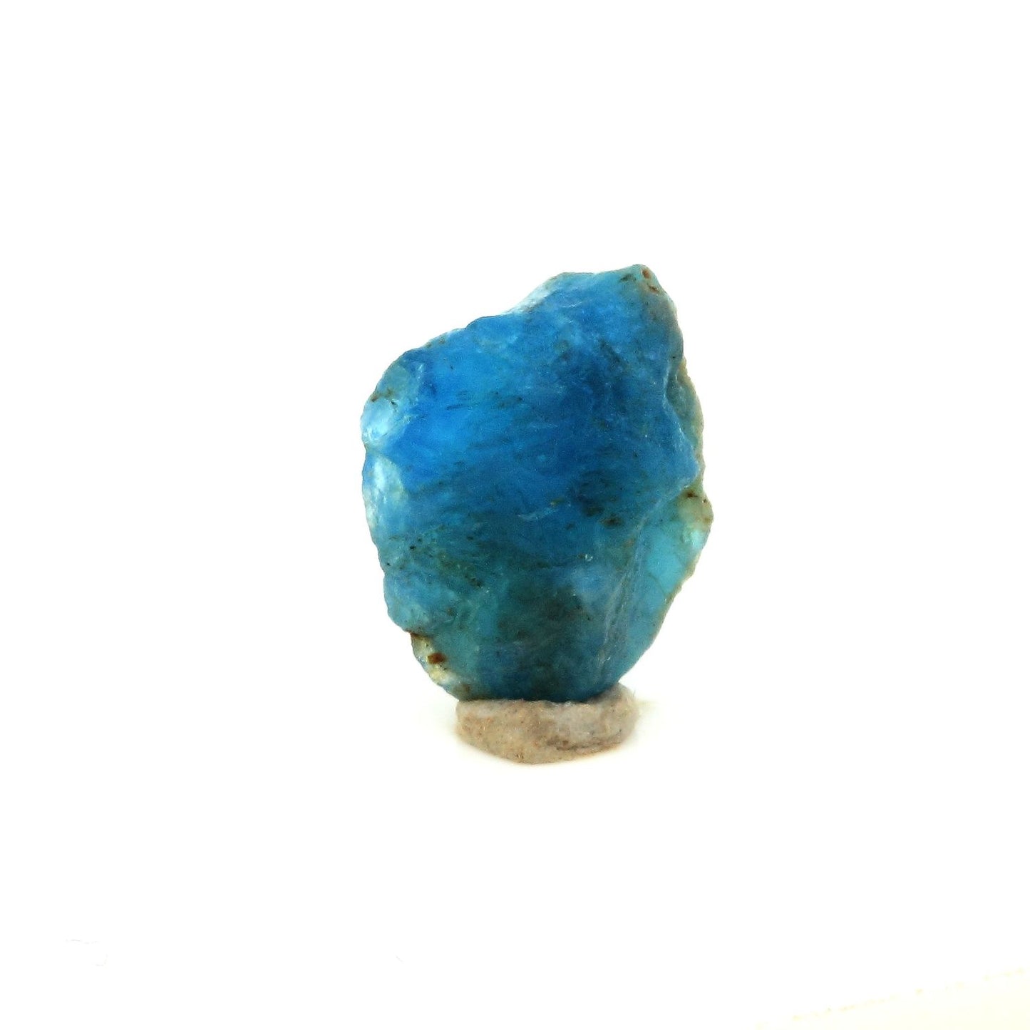 Apatite bleu neon. 1.86 carats. Betroka, Anosy, Madagascar