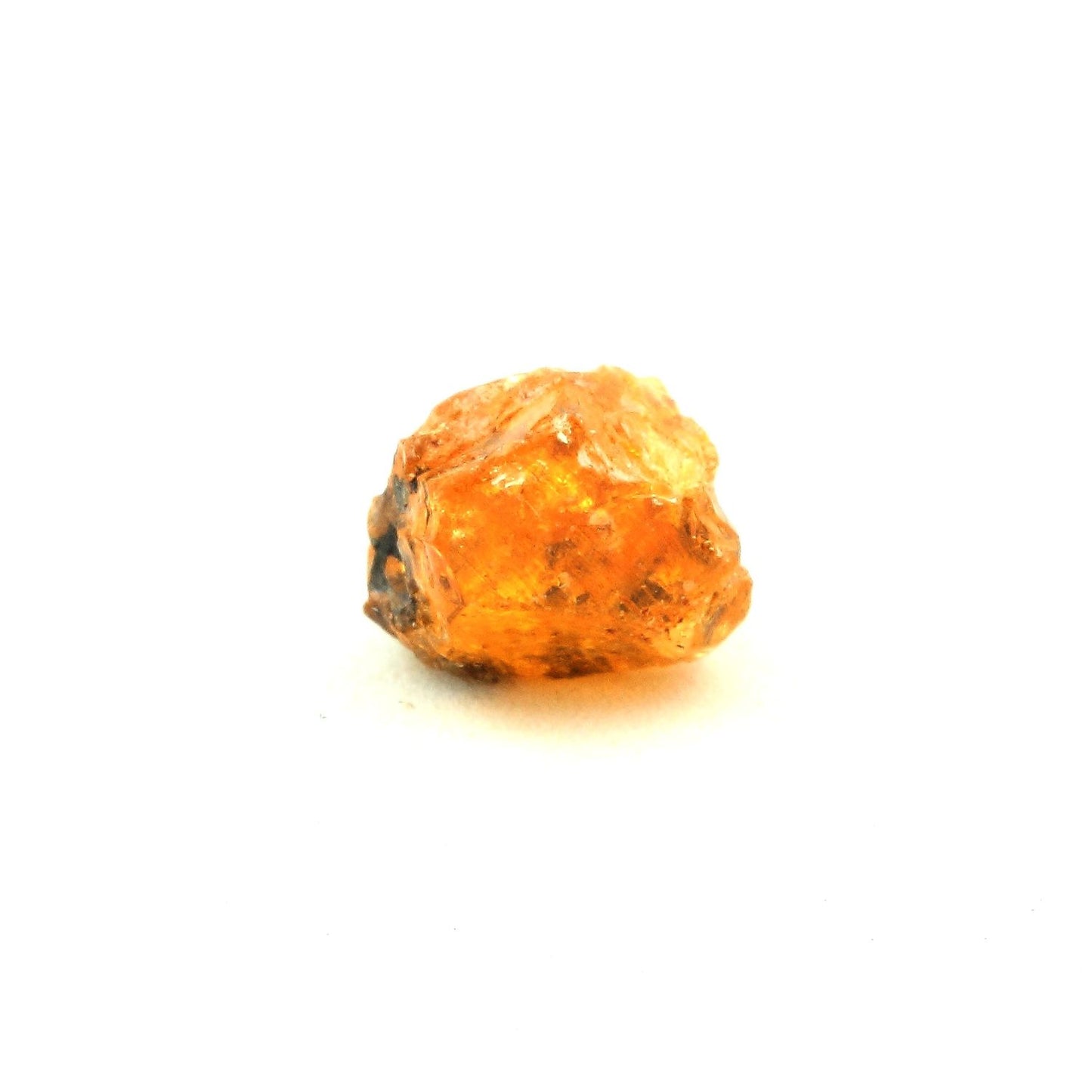 Grenat Spessartite. 4.19 carats. Sangulungulu Hill, Loliondo, Tanzanie