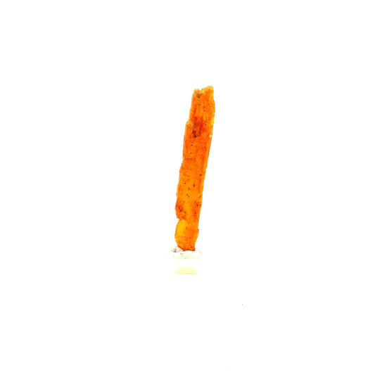 Cyanite orange. 1.78 carats. Sangulungulu Hill, Loliondo, Tanzanie