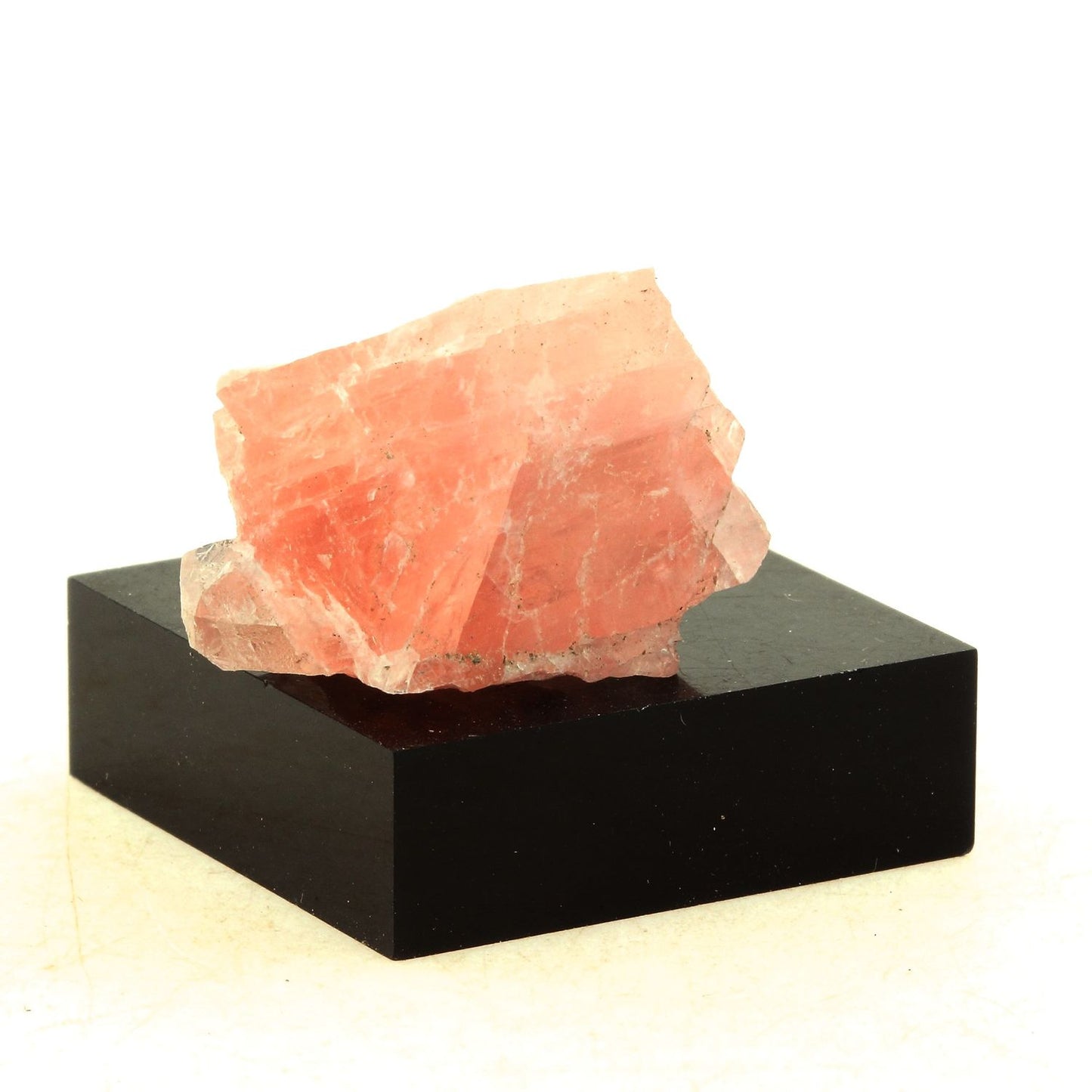 Fluorite Rose. 68.10 carats. Talèfre, Massif du Mont-Blanc, France