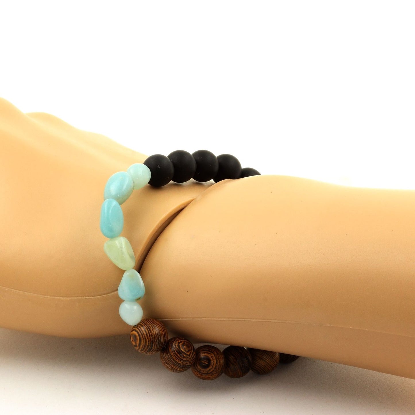 Amazonite du Brésil + Perles Onyx noir mat + bois. Bracelet en Perles naturelles