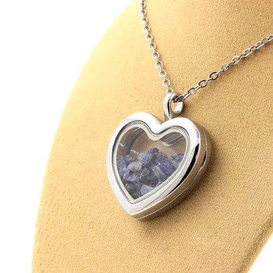 Collier Benitoite brut modèle coeur