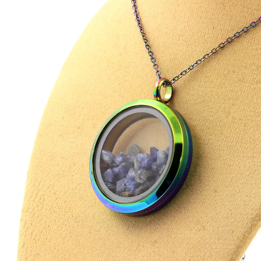 Collier Benitoite brut modèle multicolore
