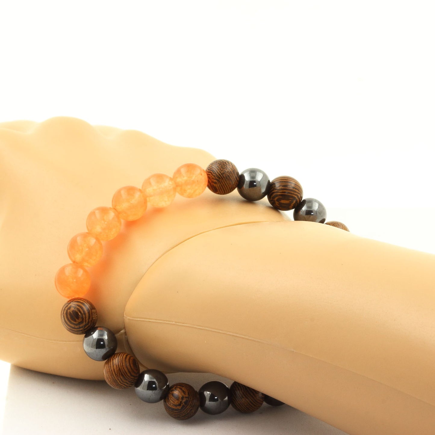 Calcédoine orange + Hématite + bois. Bracelet en Perles naturelles