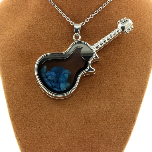 Collier Apatite bleu neon brut modèle guitare