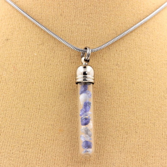 Collier Benitoite brut modèle tube