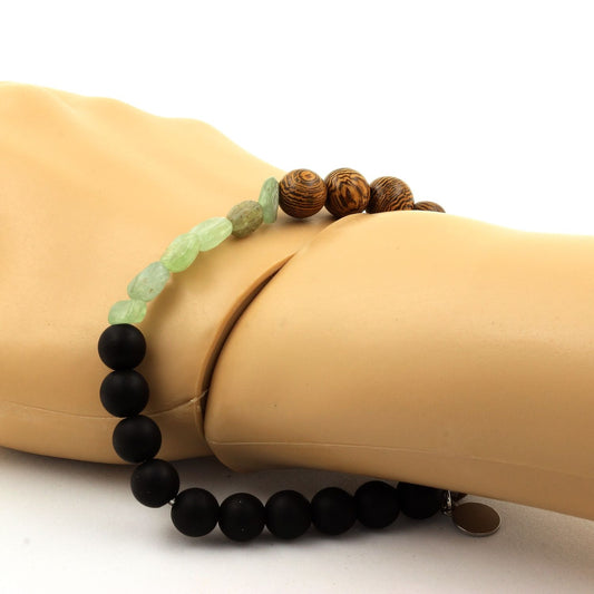 Cyanite verte du Brésil + Perles Onyx noir mat + bois. Bracelet Perles