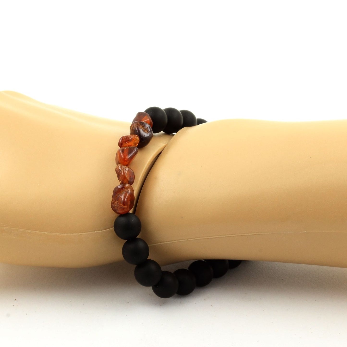 Grenat Spessartite du Mozambique + Perles Onyx noir mat. Bracelet en Perles naturelles