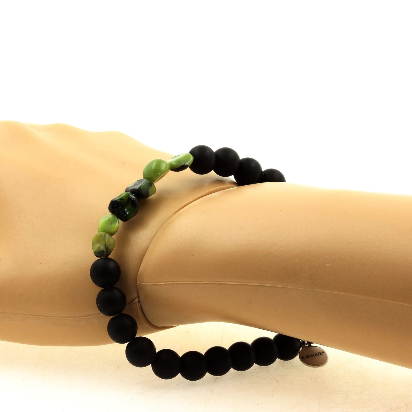 Jade Nephrite de Xiuyan Chine + Perles Onyx noir mat. Bracelet en Perles naturelles