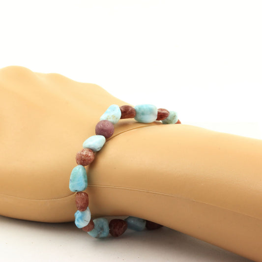 Larimar de République dominicaine + Rubis du Brésil. Bracelet en pierres naturelles