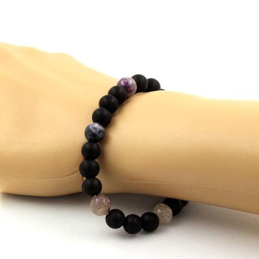 Mica violet de Tanzanie + Onyx noir mat. Bracelet en Perles naturelles