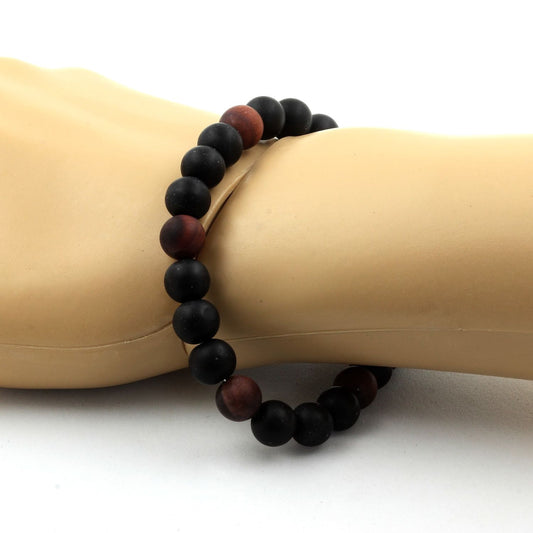 Oeil de Tigre rouge mat + Onyx noir mat. Bracelet en Perles naturelles