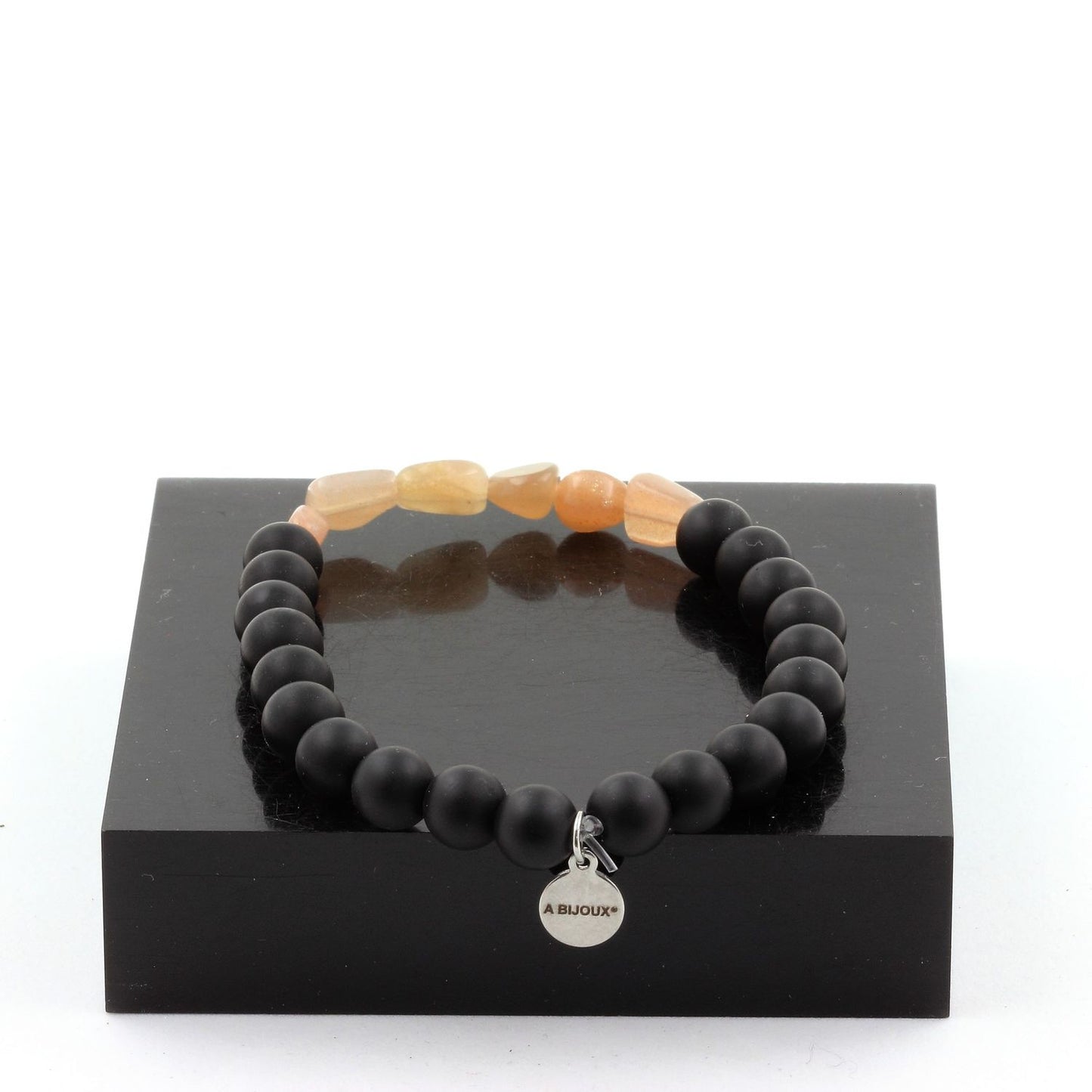 Pierre de soleil de Tanzanie + Perles Onyx noir mat. Bracelet en Perles naturelles