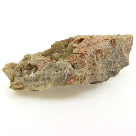 Diopside + Grenat grossulaire. 375.7 carats. Canari, Corse, France
