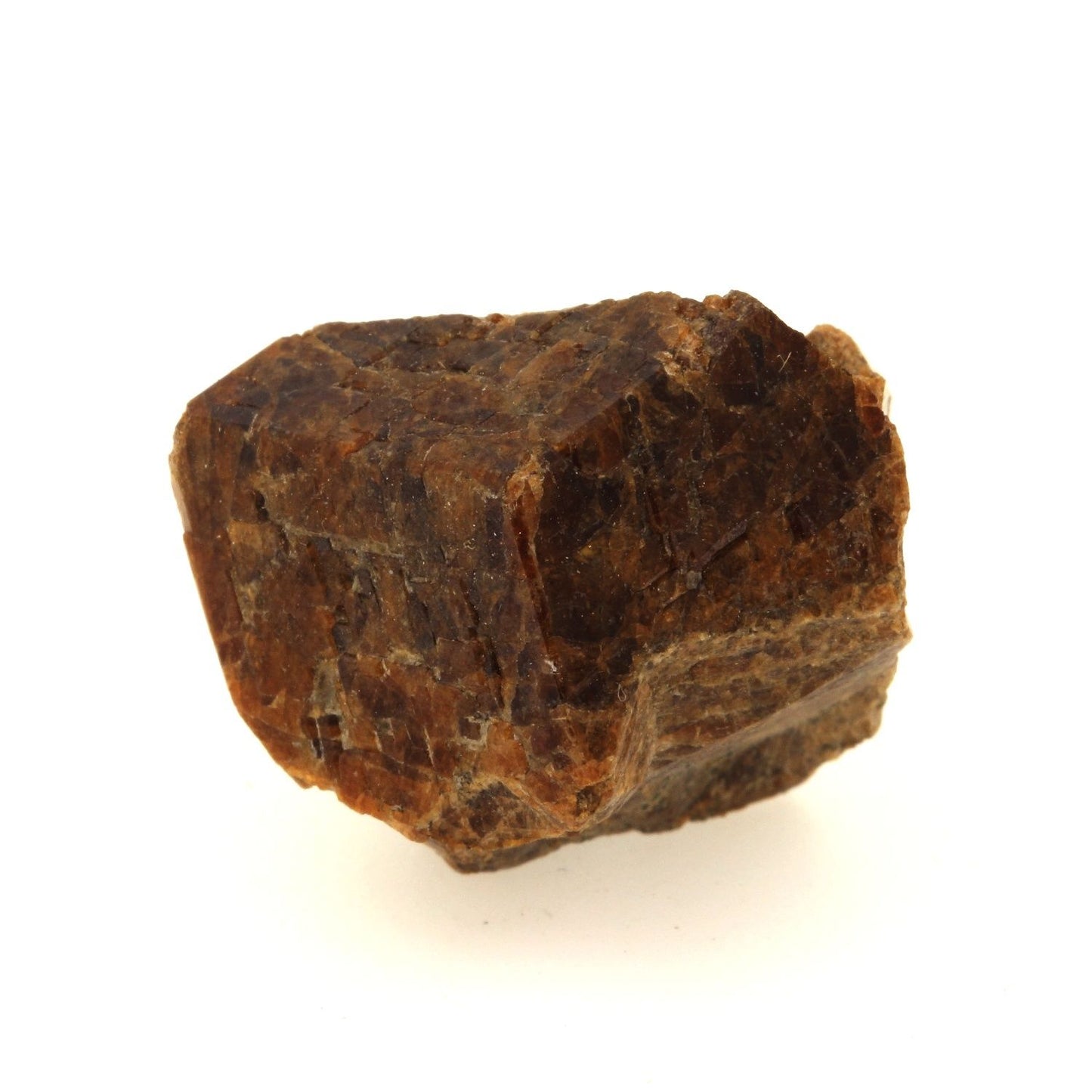 Grenat Catalan Grossulaire-Andradite. 68.7 carats. Pyrénées-Orientales, France