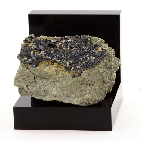 Grenat Melanite. 169.6 carats. San Benito Co., California, USA