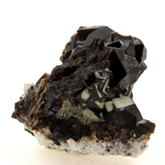 Grenat. 243.1 carats. Balochistan, Pakistan