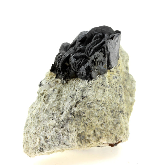 Hematite. 950.7 carats. La Combe Orsière, Feissons-sur-Isère, France