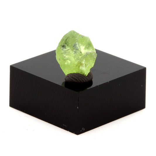 Péridot. 3.05 carats. Skardu District, Baltistan, Pakistan