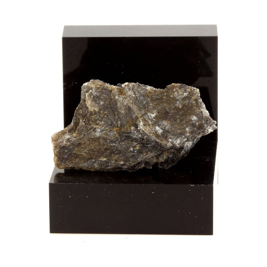 Groutite, 26.7 carats, Gouverneur, New York, USA