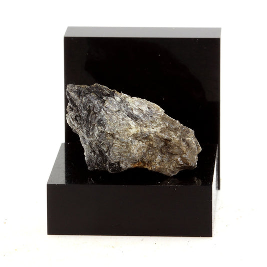 Groutite, 30.44 carats, Gouverneur, New York, USA