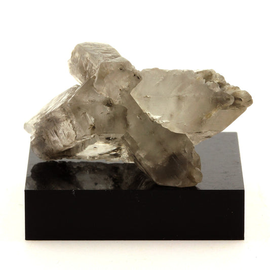 Gypse. 83.5 carats. Sinard, Isère, Rhône-Alpes, France