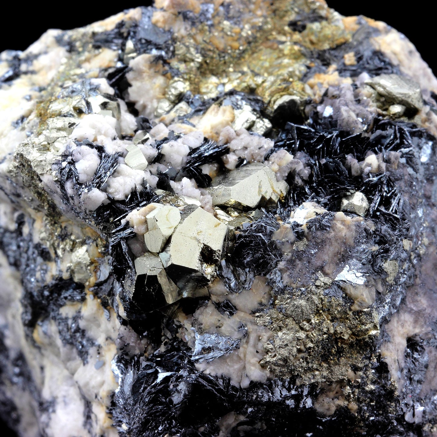 Pyrite + Hematite. 2768.5 carats. Batère, Corsavy, Pyrénées-Orientales, France