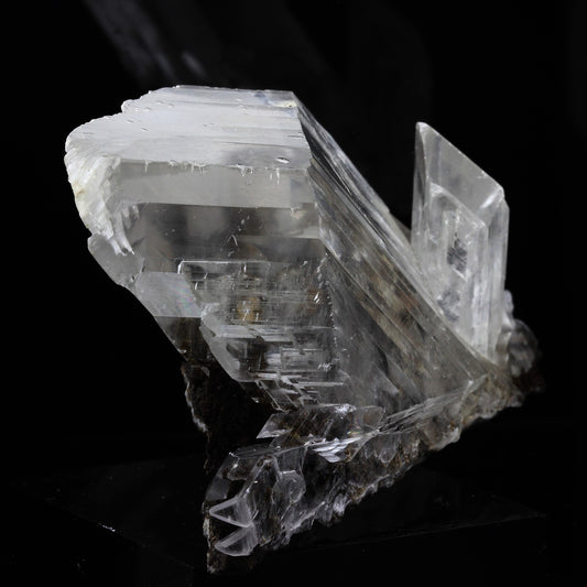 Gypse. 770.5 carats. Pinos Altos Mine, New Mexico, USA