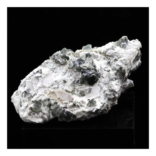 Prehnite. 290.0 carats. La Combe de la Selle, Bourg d'Oisans, France