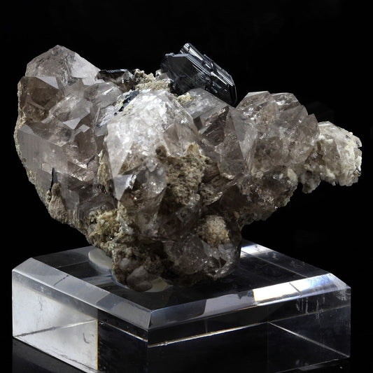 Hematite + Quartz. 2660.0 carats. Cavradi gorge, Grischun, Suisse