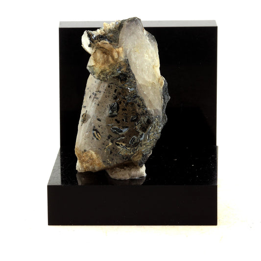 Hematite + Quartz. 108.0 carats. Clot, Saint Christophe-en-Oisans, France
