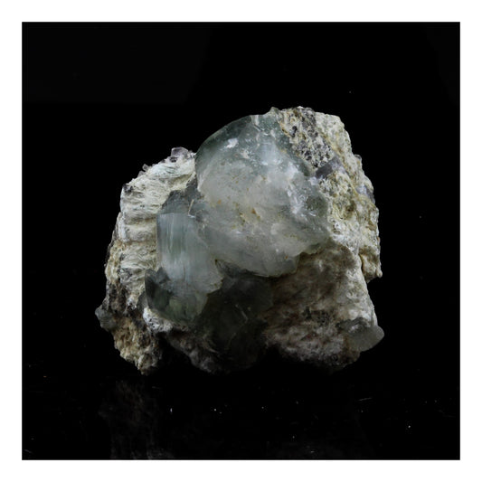 Prehnite. 46.0 carats. La Combe de la Selle, Bourg d'Oisans, France