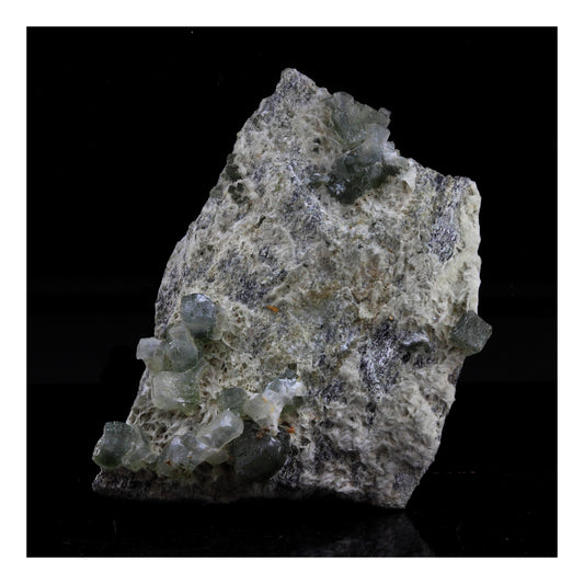 Prehnite. 195.0 carats. La Combe de la Selle, Bourg d'Oisans, France