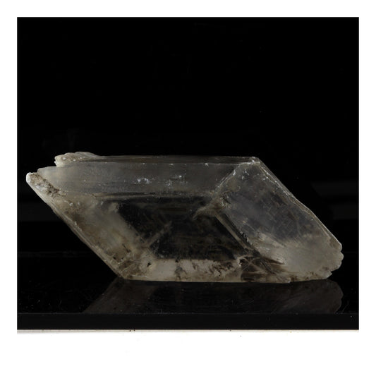 Gypse. 251.70 carats. Sinard, Isère, France