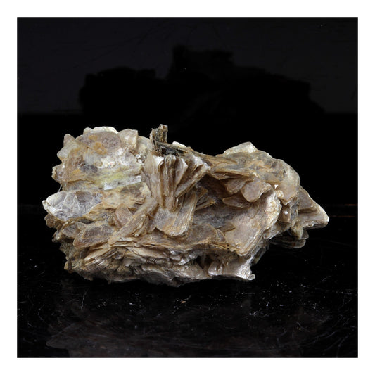 Mica, 45.0 carats, Saint Chely d'Apcher, France