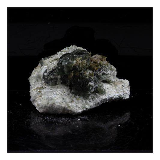 Prehnite. 54.0 carats. Saint Christophe en Oisans, Isere, France