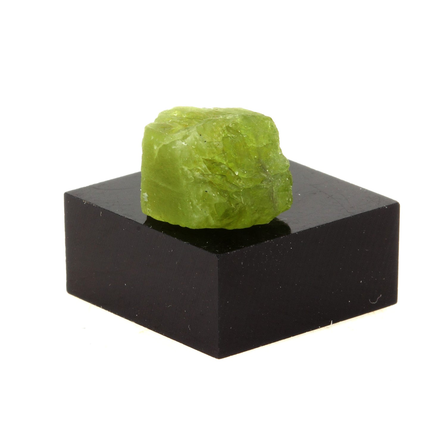Péridot. 10.98 carats. Skardu District, Baltistan, Pakistan