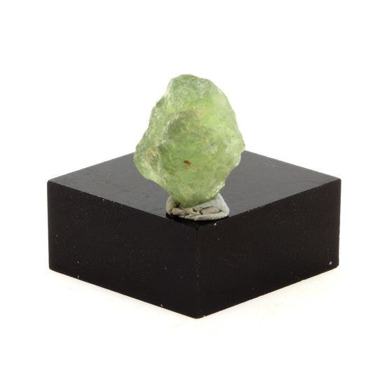 Péridot. 5.21 carats. Almklovdalen, Vanylven, Norvège