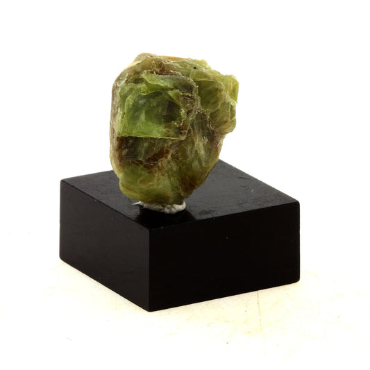 Péridot. 17.31 carats. Skardu District, Baltistan, Pakistan