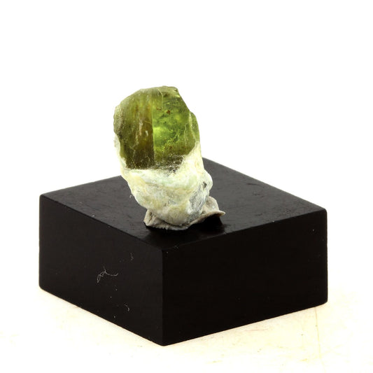 Péridot. 5.37 carats. Skardu District, Baltistan, Pakistan