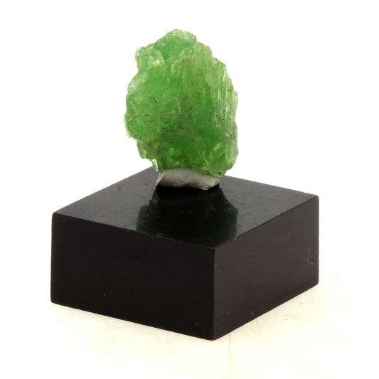 Grenat Tsavorite. 11.5 carats. Manyara Region, Tanzanie