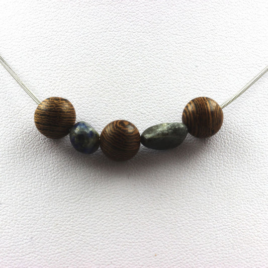 Collier perles bois 8 mm + Lapis Lazuli du Pakistan