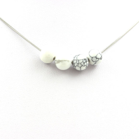 Collier 4 perles Howlite 8 mm