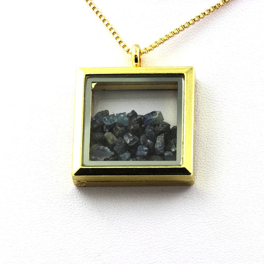 Collier Saphir naturels modèle carré