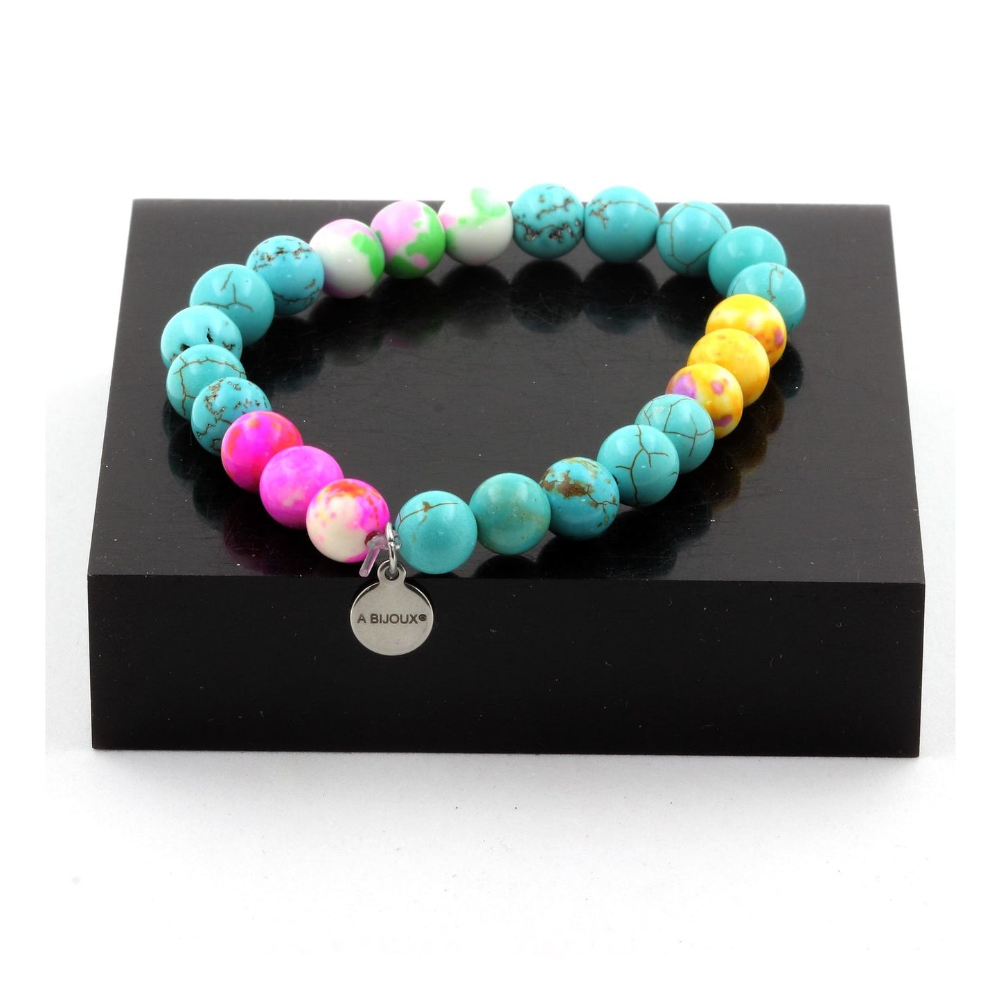 Turquoise + Jaspe vert rose + Jaspe rose jaune + Jaspe jaune violet. Bracelet en Perles naturelles