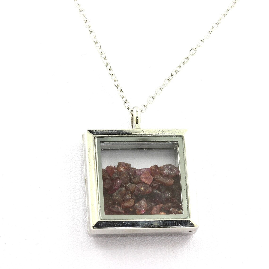 Collier Rubis naturels modèle carré