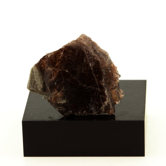 Axinite. 24.0 carats. Chamrousse, Belledonne, Isère, France